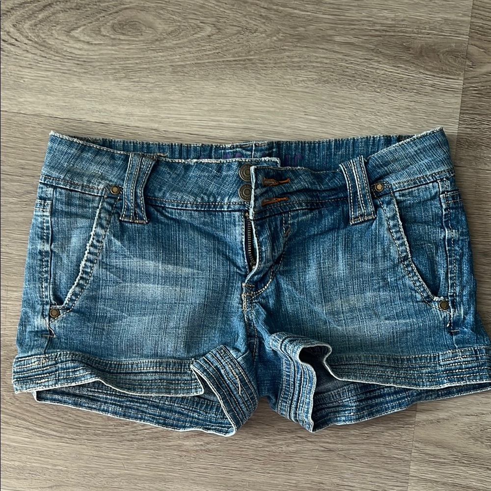 Hydraulic Blue Jean Shorts Distressed Cut-Off Style